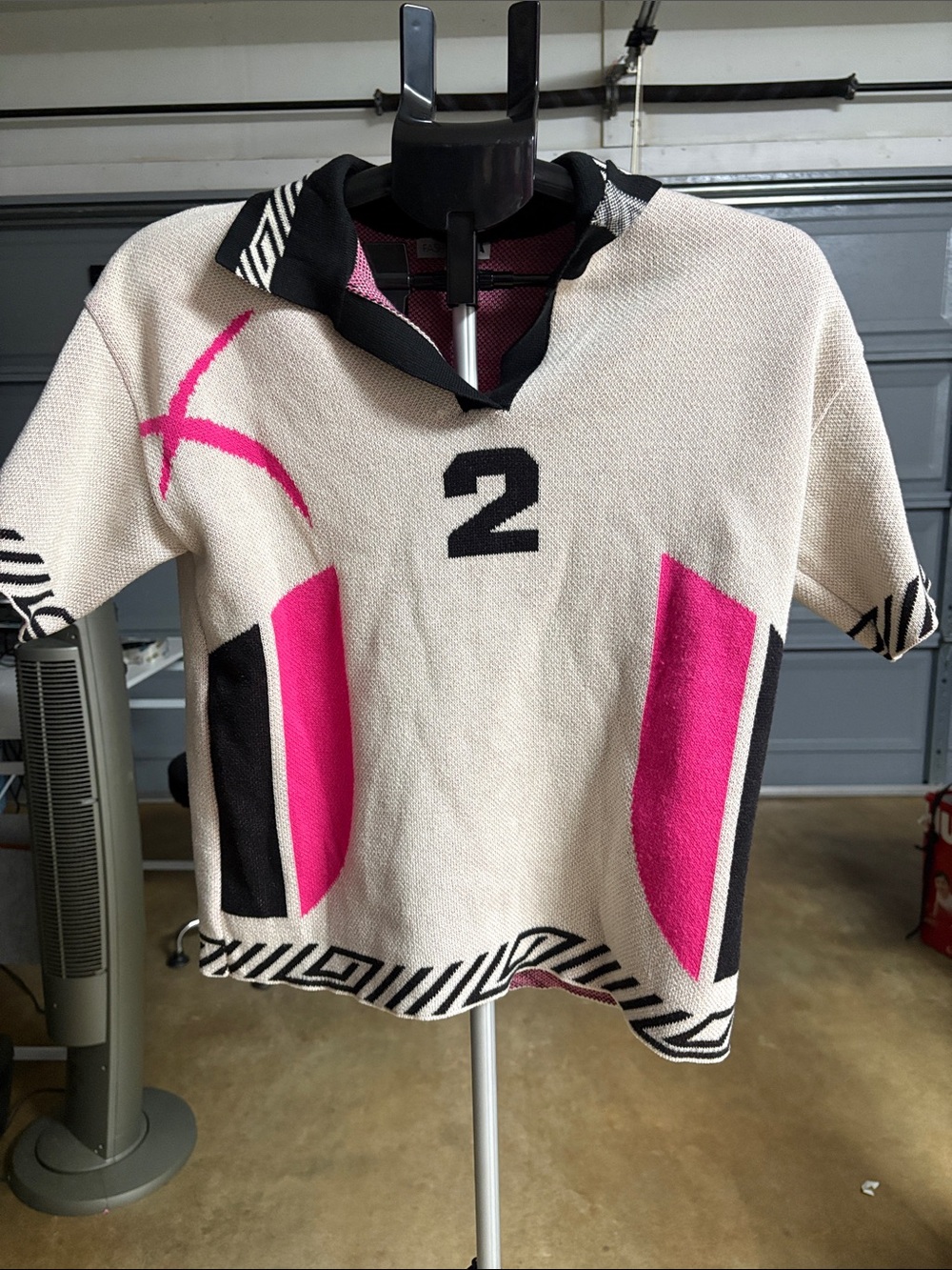 Short-Sleeve Polo Top in Cream & Hot Pink - Number 2
